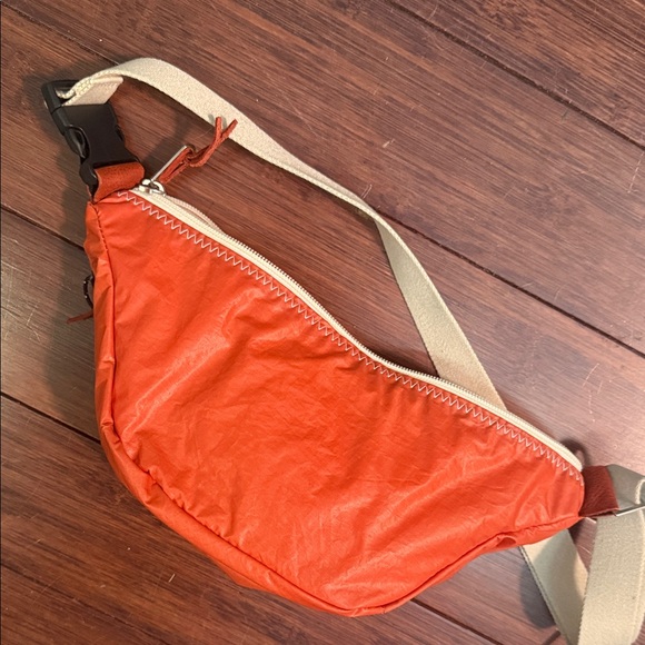 Terracota Fanny Pack Made from 100% Recycled Sails - BRAND NEW w Tags - Picture 7 of 10